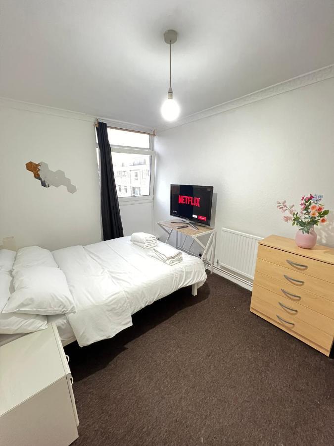 Entire 3 Bedroom Luxury Apartment In London With Private Balcony Exteriör bild