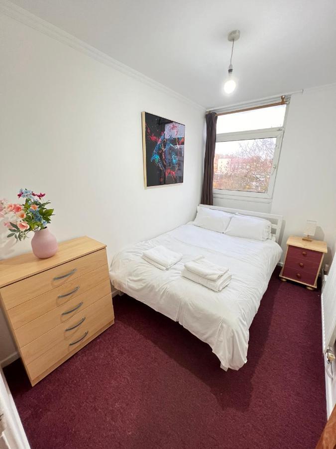 Entire 3 Bedroom Luxury Apartment In London With Private Balcony Exteriör bild