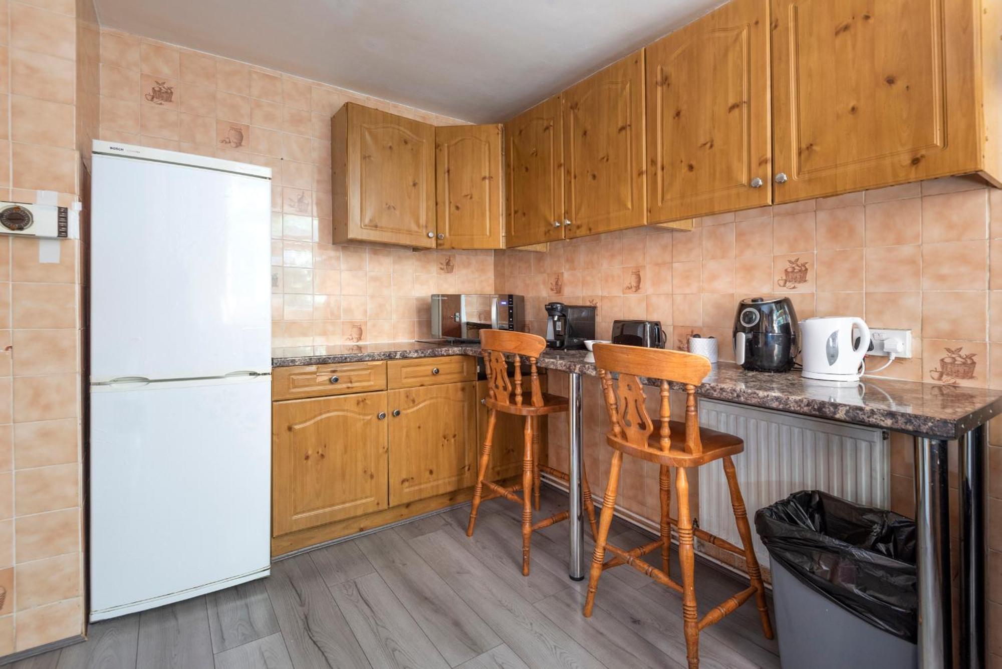 Entire 3 Bedroom Luxury Apartment In London With Private Balcony Exteriör bild